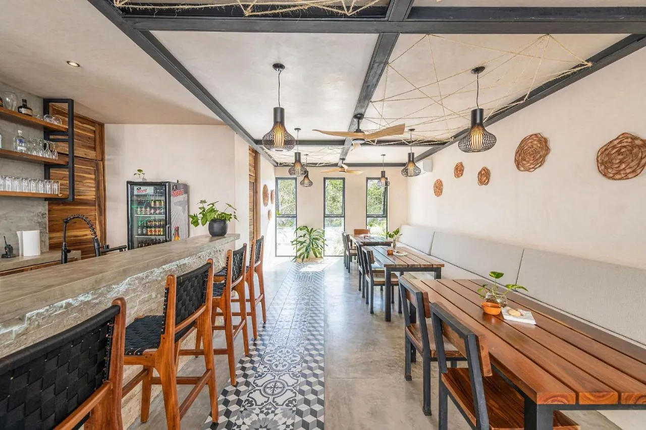 Irie Tulum Boutique Hotel 0*,